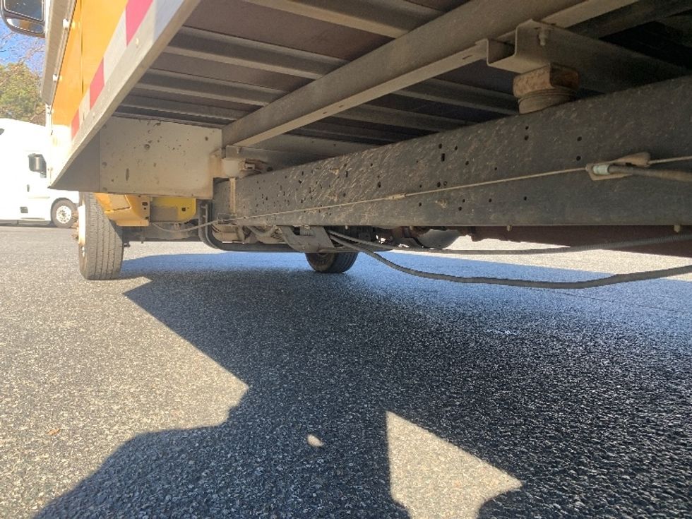 Light Duty Box Truck-Light and Medium Duty Trucks-Ford-2022-E350-Concord-NC-89,712\n\t\tmiles-$ 31,000 - Image 5