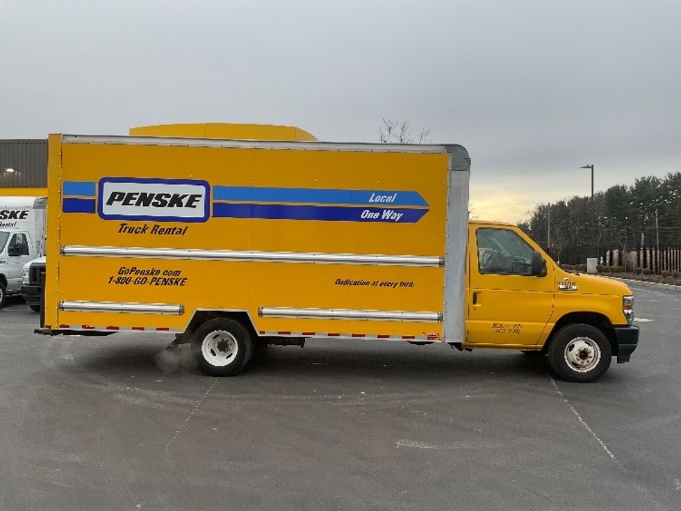 Light Duty Box Truck-Light and Medium Duty Trucks-Ford-2022-E350-Cranbury-NJ-87,743\n\t\tmiles-$ 28,250 - Image 15