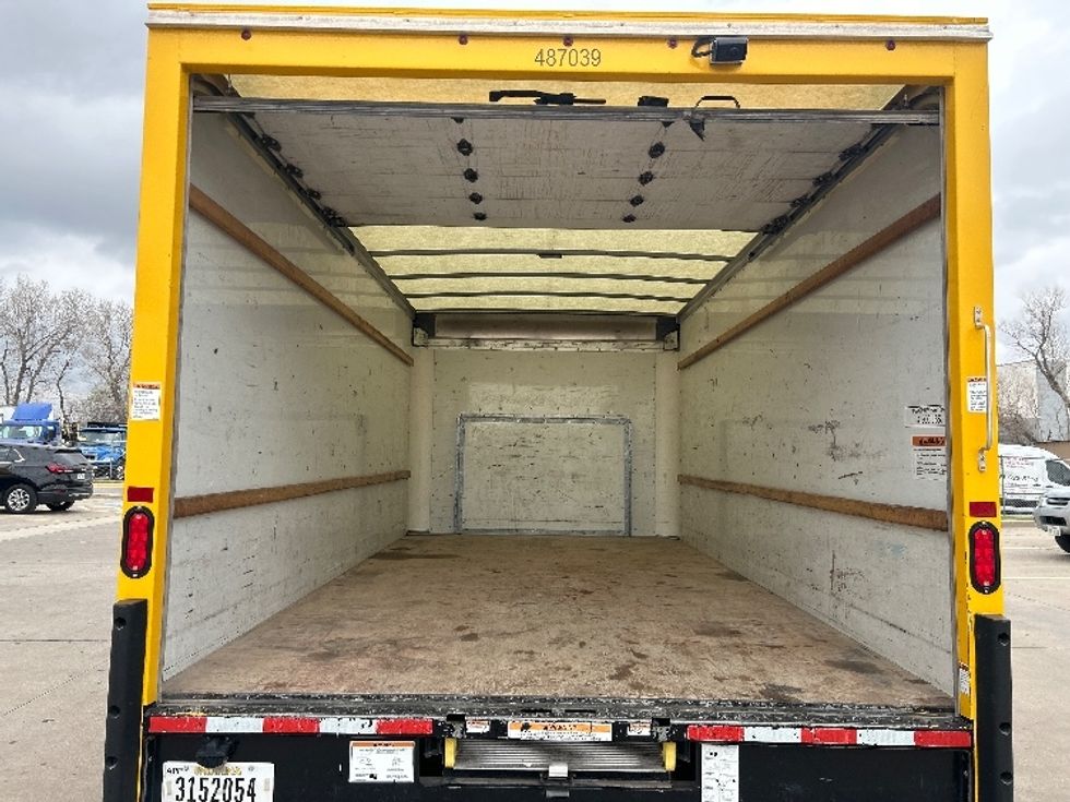 Light Duty Box Truck-Light and Medium Duty Trucks-Ford-2022-E350-Dallas-TX-107,093\n\t\tmiles-$ 27,500 - Image 8
