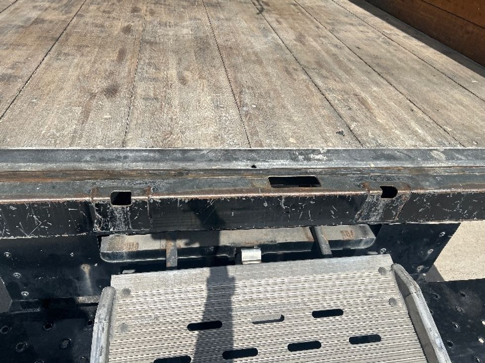 Light Duty Box Truck-Light and Medium Duty Trucks-Ford-2022-E350-Dallas-TX-76,605\n\t\tmiles-$ 34,000 - Image 10