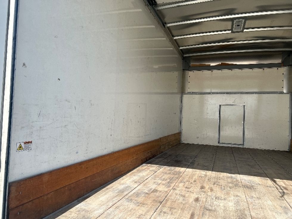 Light Duty Box Truck-Light and Medium Duty Trucks-Ford-2022-E350-Dallas-TX-76,605\n\t\tmiles-$ 34,000 - Image 11