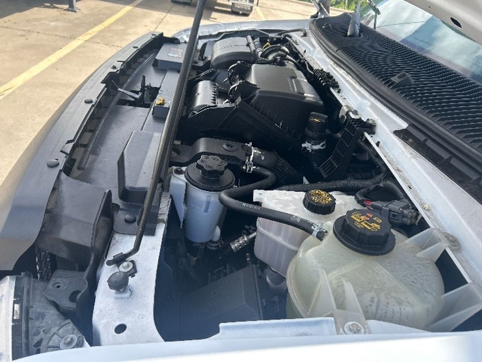 Light Duty Box Truck-Light and Medium Duty Trucks-Ford-2022-E350-Dallas-TX-76,605\n\t\tmiles-$ 34,000 - Image 24
