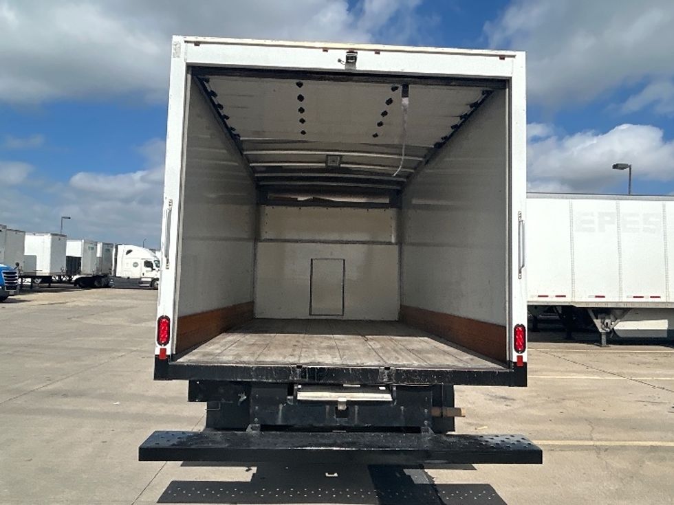 Light Duty Box Truck-Light and Medium Duty Trucks-Ford-2022-E350-Dallas-TX-76,605\n\t\tmiles-$ 34,000 - Image 8