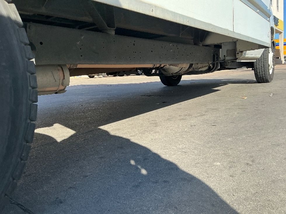 Light Duty Box Truck-Light and Medium Duty Trucks-Ford-2022-E350-Dallas-TX-81,405\n\t\tmiles-$ 33,000 - Image 14