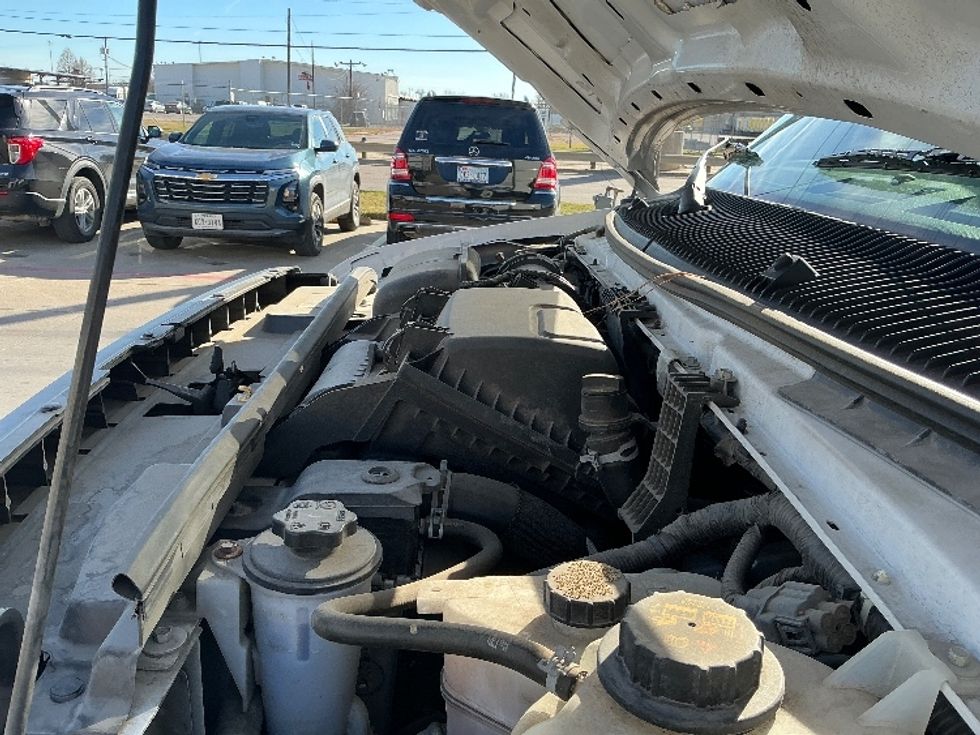 Light Duty Box Truck-Light and Medium Duty Trucks-Ford-2022-E350-Dallas-TX-81,405\n\t\tmiles-$ 33,000 - Image 24