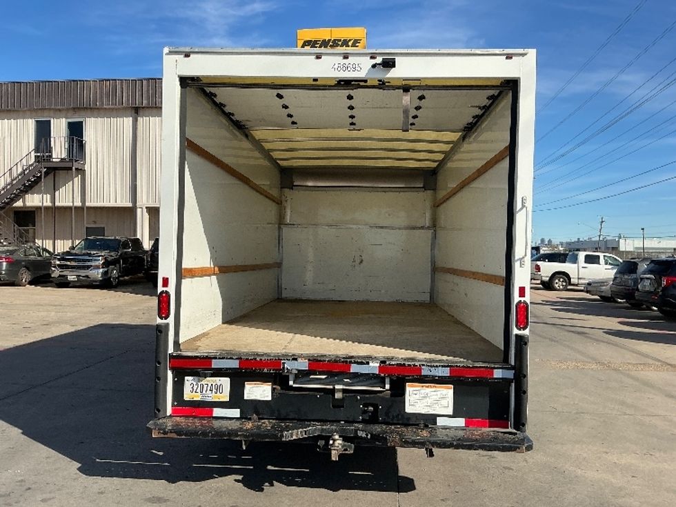 Light Duty Box Truck-Light and Medium Duty Trucks-Ford-2022-E350-Dallas-TX-81,405\n\t\tmiles-$ 33,000 - Image 8