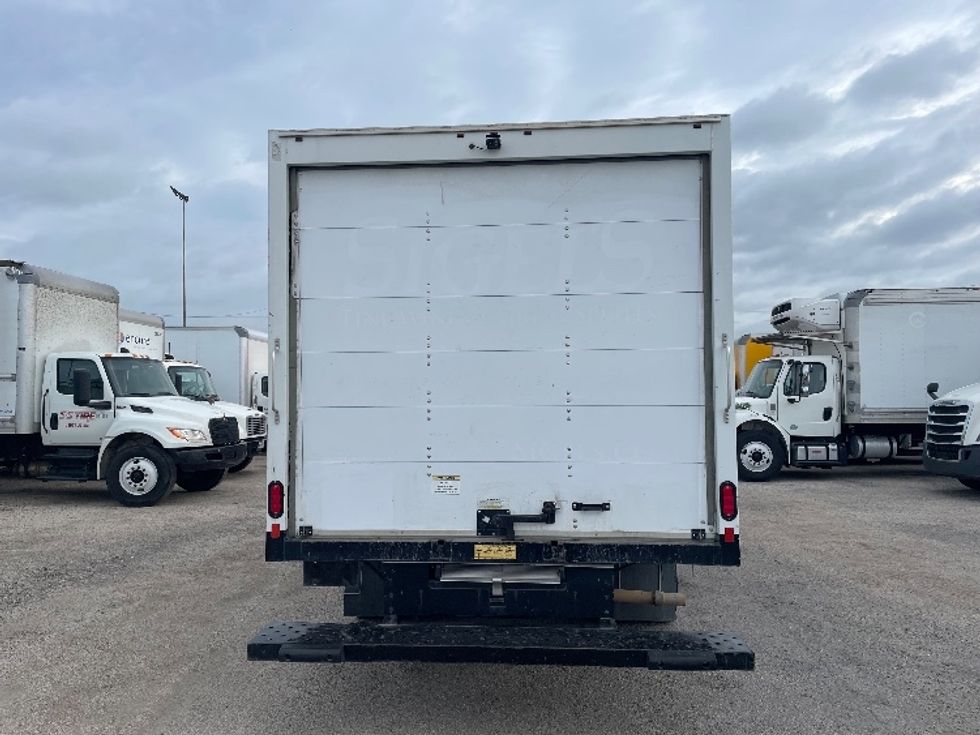 Light Duty Box Truck-Light and Medium Duty Trucks-Ford-2022-E350-Dallas-TX-85,076\n\t\tmiles-$ 32,000 - Image 7
