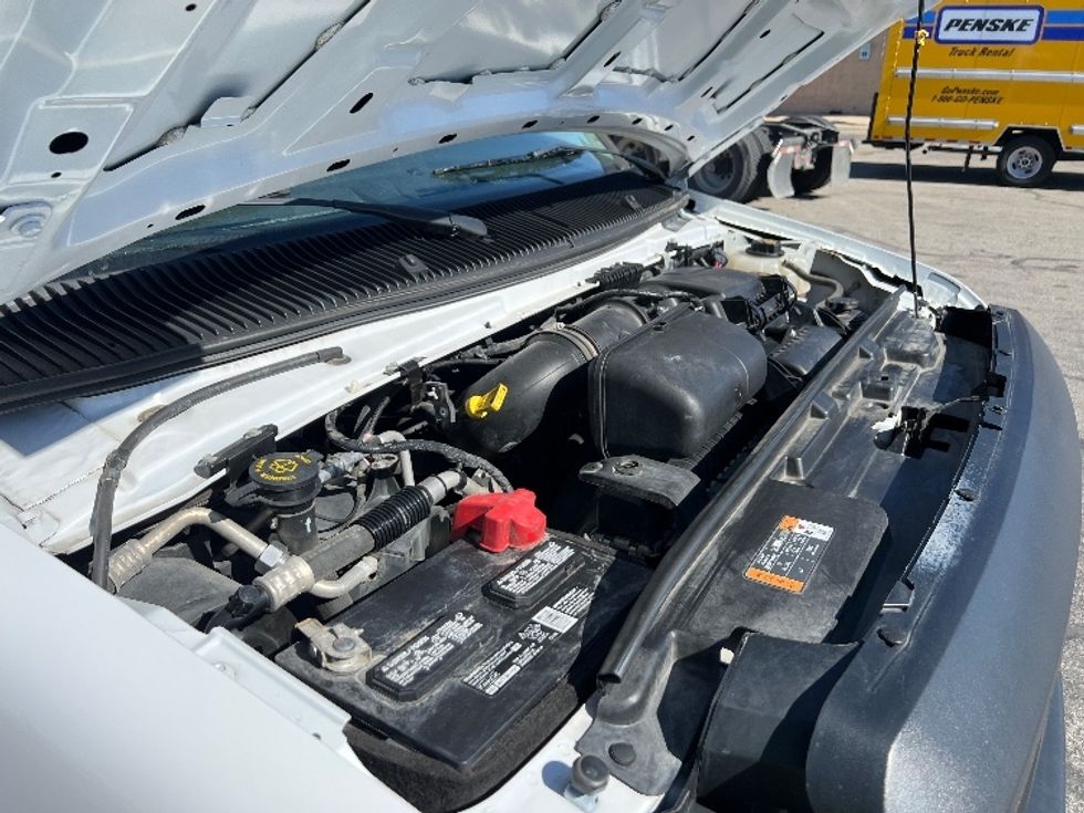 Light Duty Box Truck-Light and Medium Duty Trucks-Ford-2022-E350-Dallas-TX-86,509\n\t\tmiles-$ 32,250 - Image 23