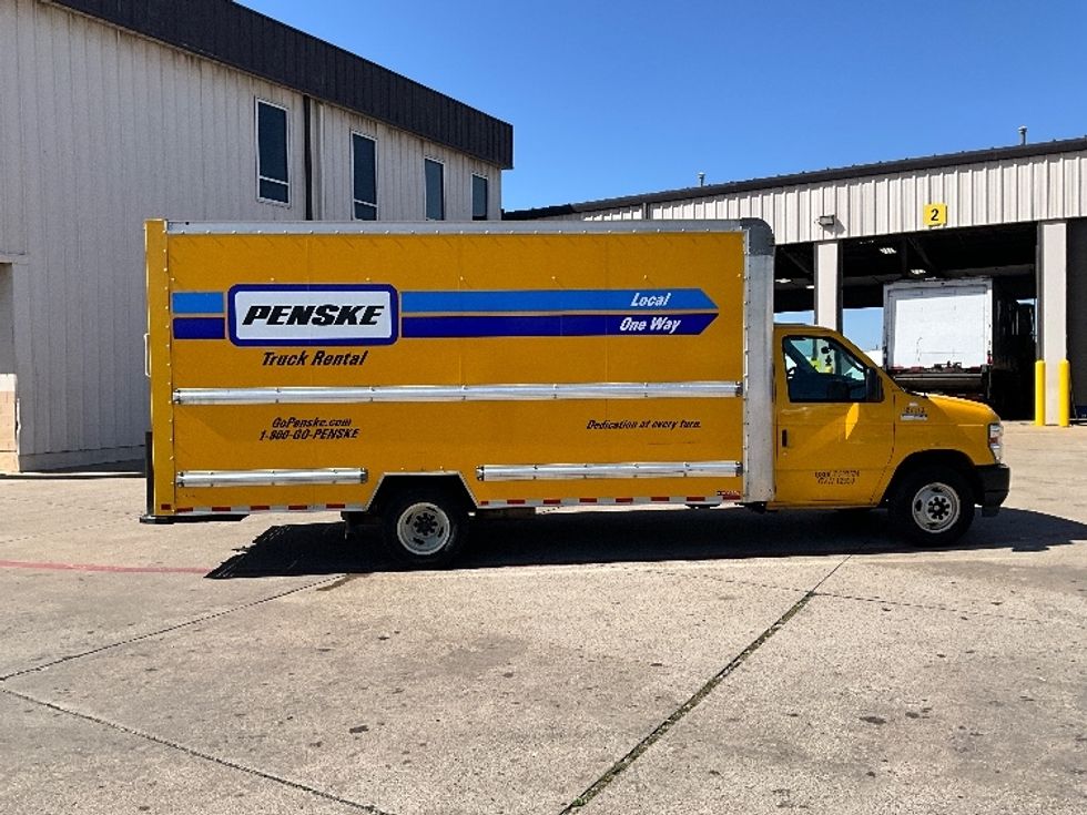 Light Duty Box Truck-Light and Medium Duty Trucks-Ford-2022-E350-Dallas-TX-98,808\n\t\tmiles-$ 27,500 - Image 15