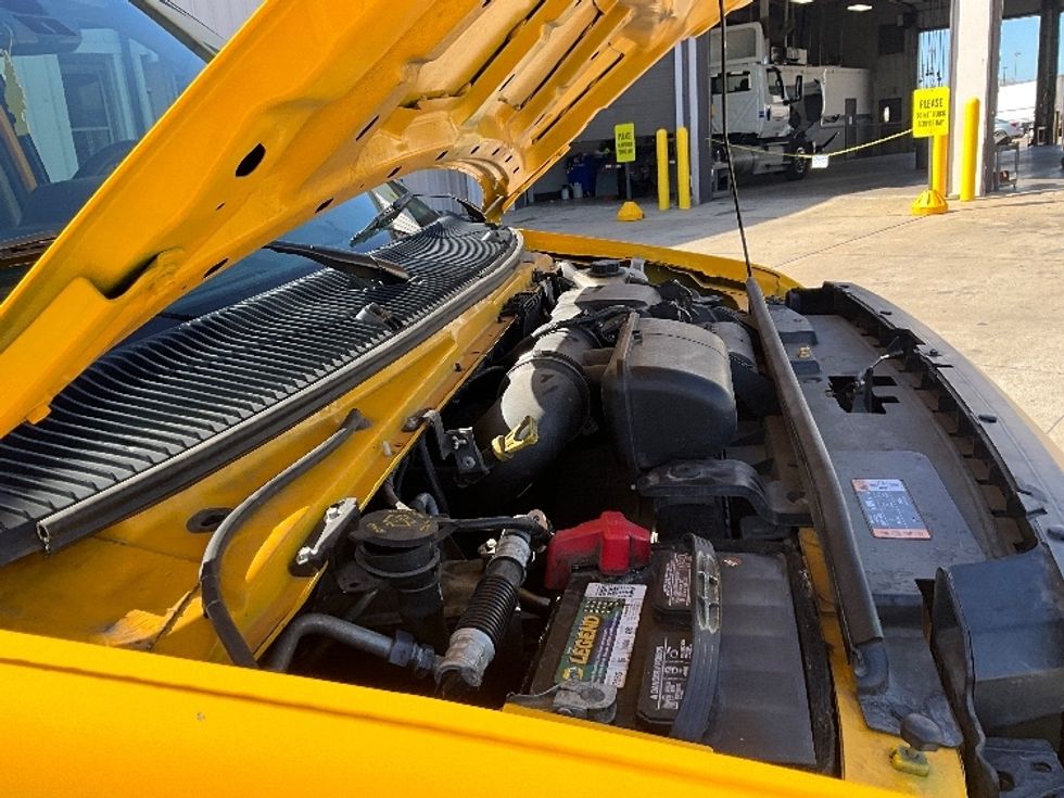 Light Duty Box Truck-Light and Medium Duty Trucks-Ford-2022-E350-Dallas-TX-98,808\n\t\tmiles-$ 27,500 - Image 23