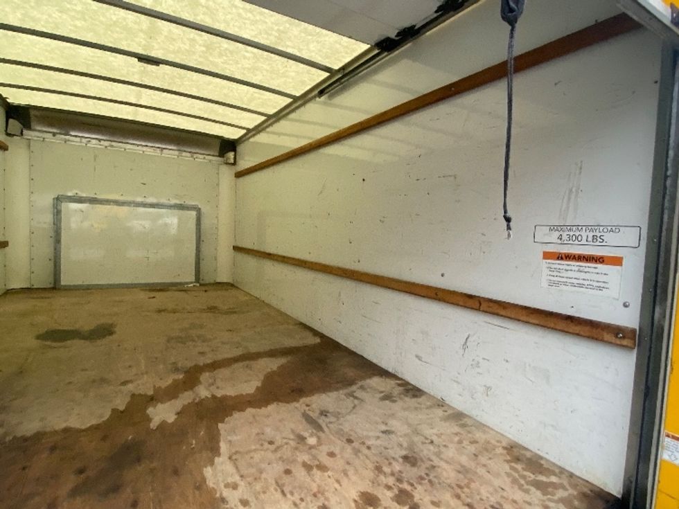 Light Duty Box Truck-Light and Medium Duty Trucks-Ford-2022-E350-Dalton-GA-93,813\n\t\tmiles-$ 30,000 - Image 12