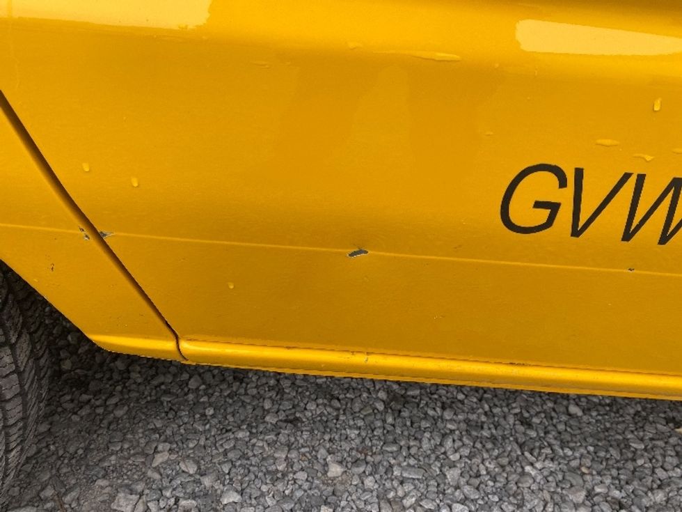 Light Duty Box Truck-Light and Medium Duty Trucks-Ford-2022-E350-Dalton-GA-93,813\n\t\tmiles-$ 30,000 - Image 25