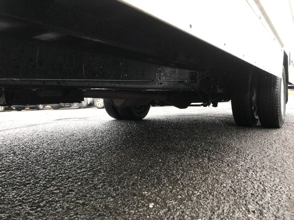 Light Duty Box Truck-Light and Medium Duty Trucks-Ford-2022-E350-Dayton-NJ-64,186\n\t\tmiles-$ 36,750 - Image 5