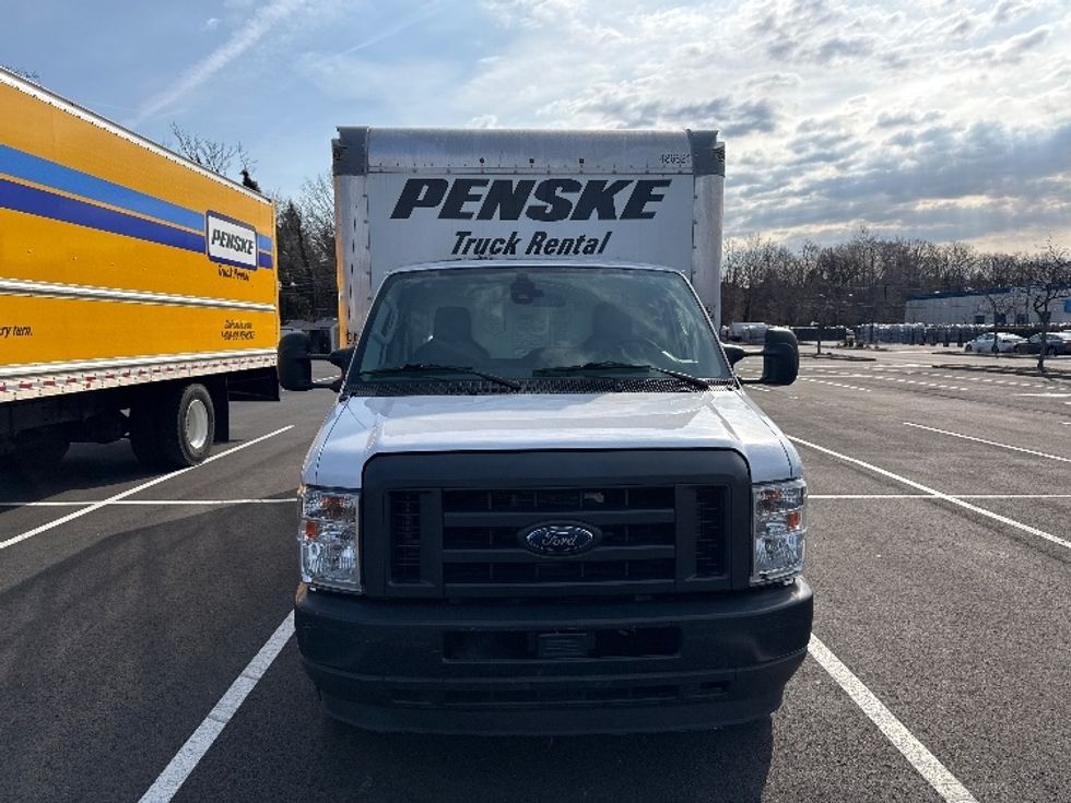 Light Duty Box Truck-Light and Medium Duty Trucks-Ford-2022-E350-Dayton-NJ-92,484\n\t\tmiles-$ 33,250 - Image 2