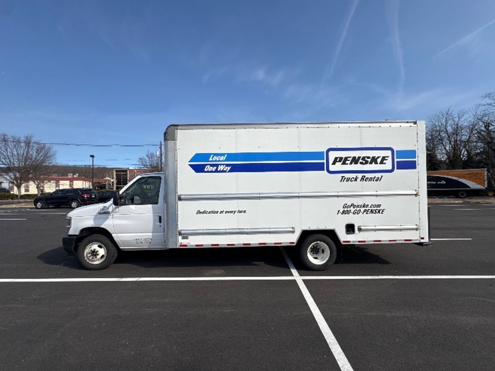 Light Duty Box Truck-Light and Medium Duty Trucks-Ford-2022-E350-Dayton-NJ-92,484\n\t\tmiles-$ 33,250 - Image 4