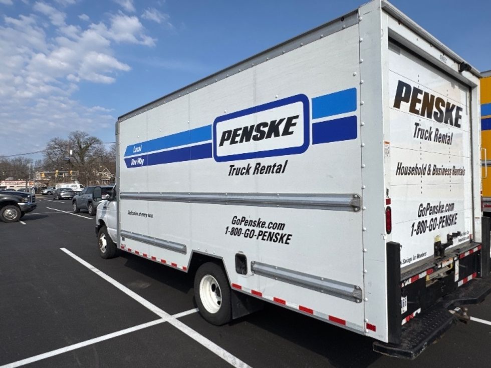 Light Duty Box Truck-Light and Medium Duty Trucks-Ford-2022-E350-Dayton-NJ-92,484\n\t\tmiles-$ 33,250 - Image 6