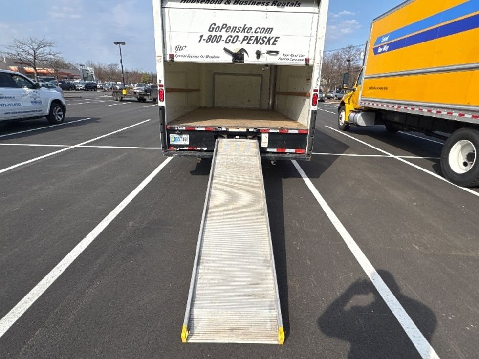 Light Duty Box Truck-Light and Medium Duty Trucks-Ford-2022-E350-Dayton-NJ-92,484\n\t\tmiles-$ 33,250 - Image 9