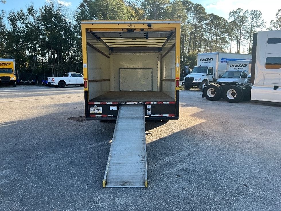 Light Duty Box Truck-Light and Medium Duty Trucks-Ford-2022-E350-Daytona Beach-FL-87,686\n\t\tmiles-$ 30,750 - Image 9