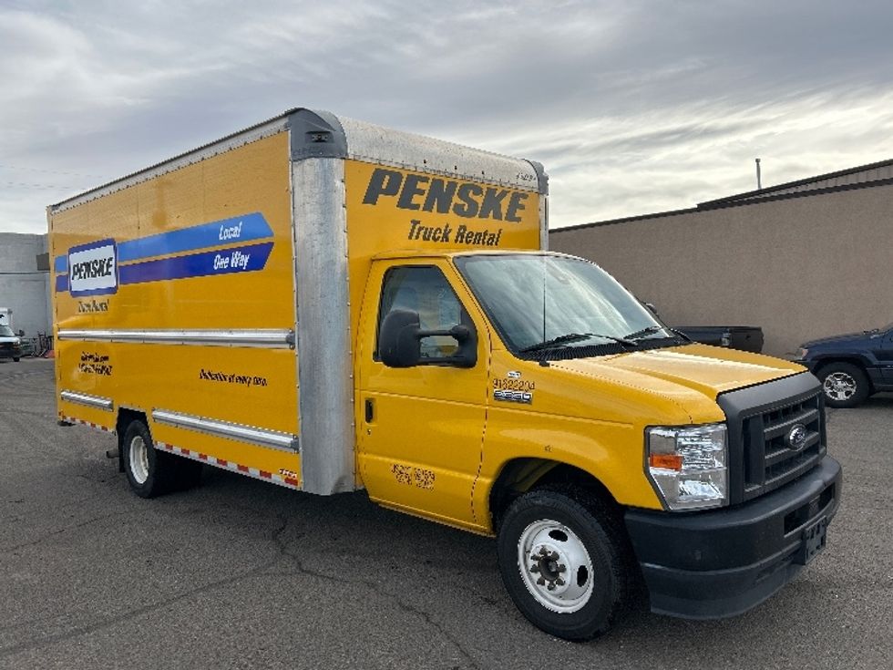Light Duty Box Truck-Light and Medium Duty Trucks-Ford-2022-E350-Denver-CO-105,557\n\t\tmiles-$ 27,750 - Image 1