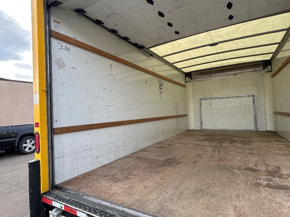 Light Duty Box Truck-Light and Medium Duty Trucks-Ford-2022-E350-Denver-CO-105,557\n\t\tmiles-$ 27,750 - Image 10