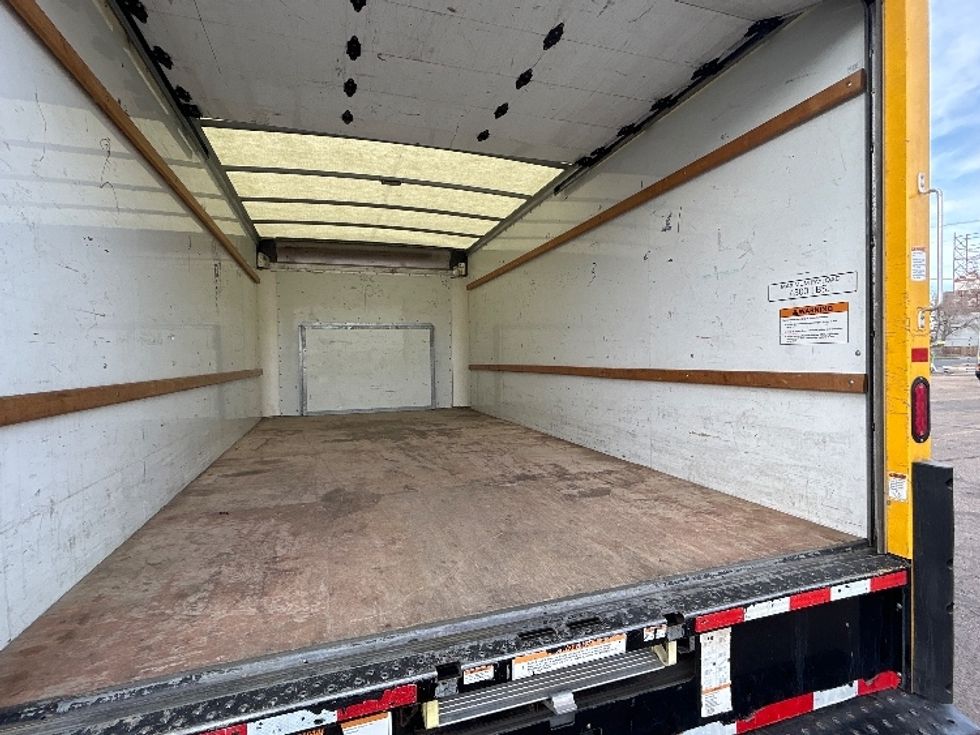 Light Duty Box Truck-Light and Medium Duty Trucks-Ford-2022-E350-Denver-CO-105,557\n\t\tmiles-$ 27,750 - Image 11
