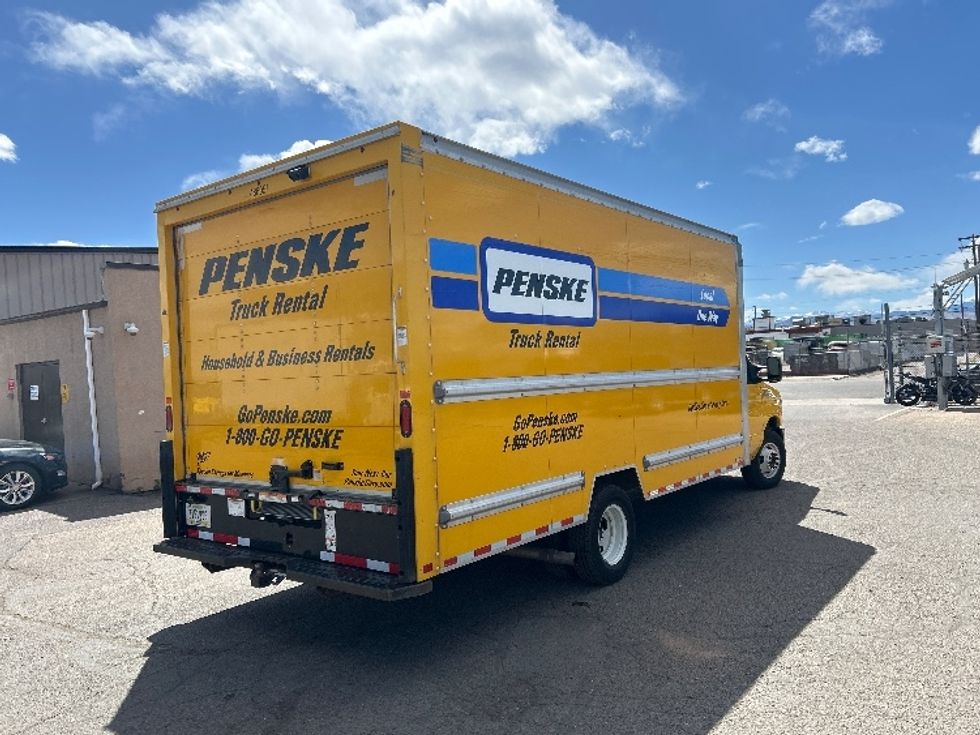 Light Duty Box Truck-Light and Medium Duty Trucks-Ford-2022-E350-Denver-CO-85,997\n\t\tmiles-$ 26,250 - Image 13