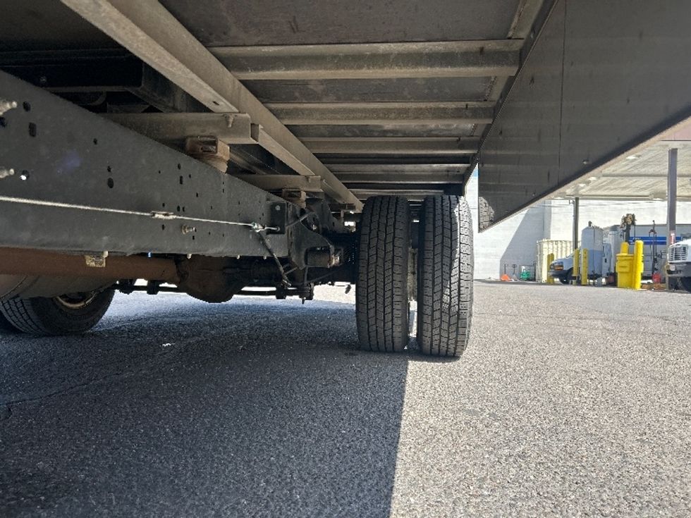 Light Duty Box Truck-Light and Medium Duty Trucks-Ford-2022-E350-Denver-CO-85,997\n\t\tmiles-$ 26,250 - Image 5