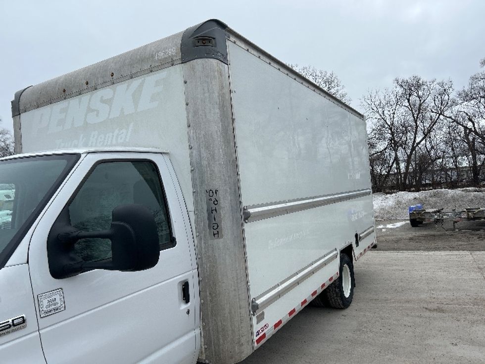 Light Duty Box Truck-Light and Medium Duty Trucks-Ford-2022-E350-Des Moines-IA-94,171\n\t\tmiles-$ 31,250 - Image 25