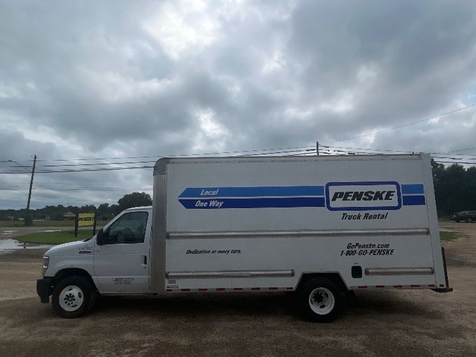 Light Duty Box Truck-Light and Medium Duty Trucks-Ford-2022-E350-Dothan-AL-80,535\n\t\tmiles-$ 34,500 - Image 4