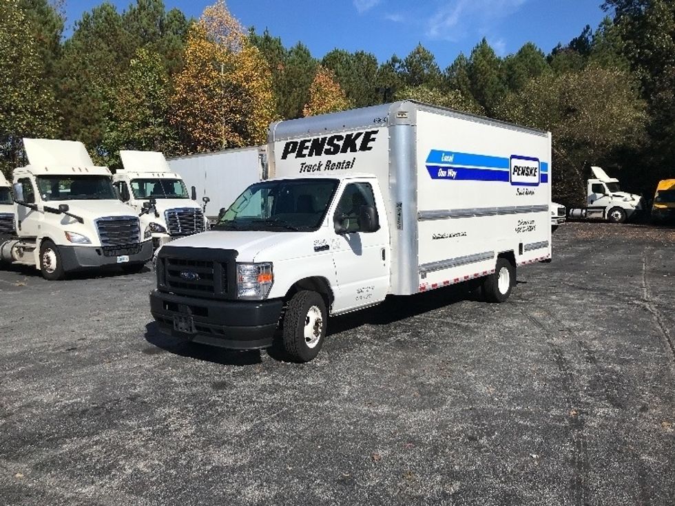 Light Duty Box Truck-Light and Medium Duty Trucks-Ford-2022-E350-Duluth-GA-59,943\n\t\tmiles-$ 43,250 - Image 1