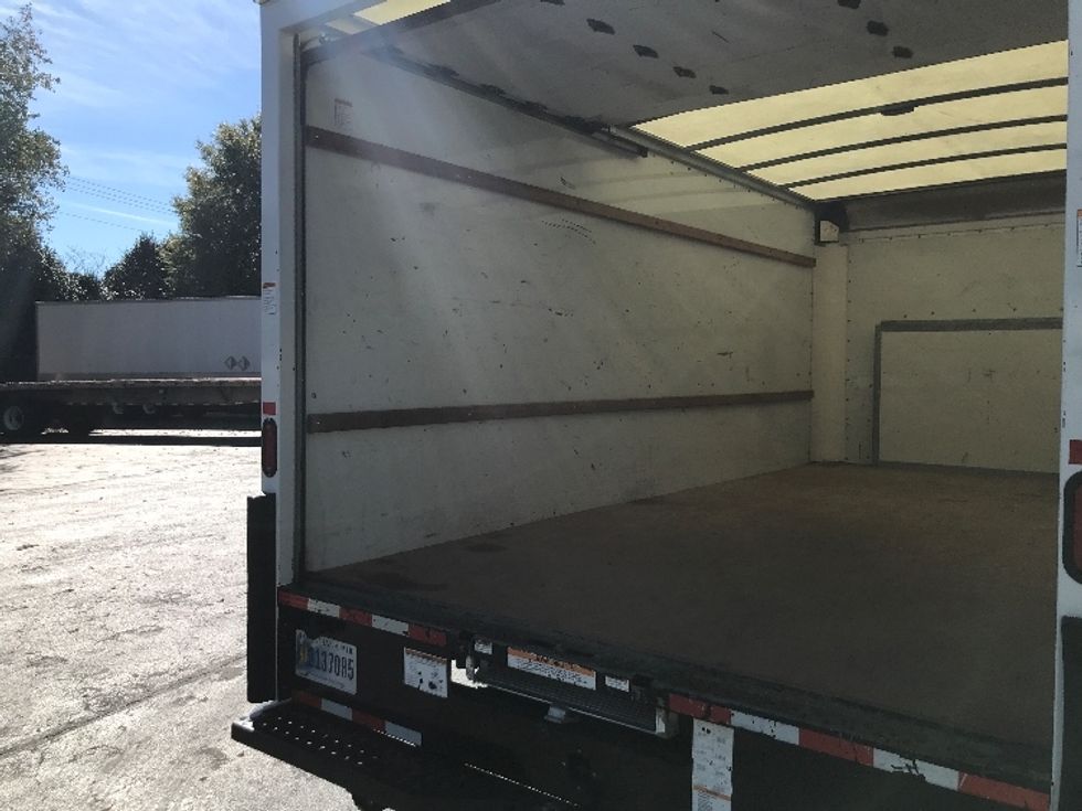 Light Duty Box Truck-Light and Medium Duty Trucks-Ford-2022-E350-Duluth-GA-59,943\n\t\tmiles-$ 43,250 - Image 10