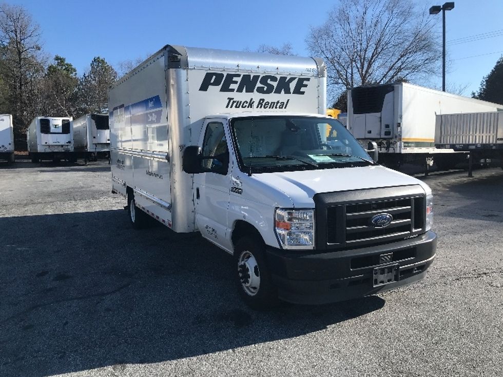 Light Duty Box Truck-Light and Medium Duty Trucks-Ford-2022-E350-Duluth-GA-83,645\n\t\tmiles-$ 40,250 - Image 1