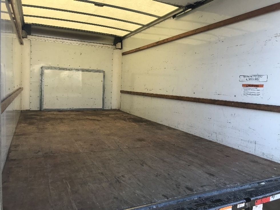 Light Duty Box Truck-Light and Medium Duty Trucks-Ford-2022-E350-Duluth-GA-83,645\n\t\tmiles-$ 40,250 - Image 12