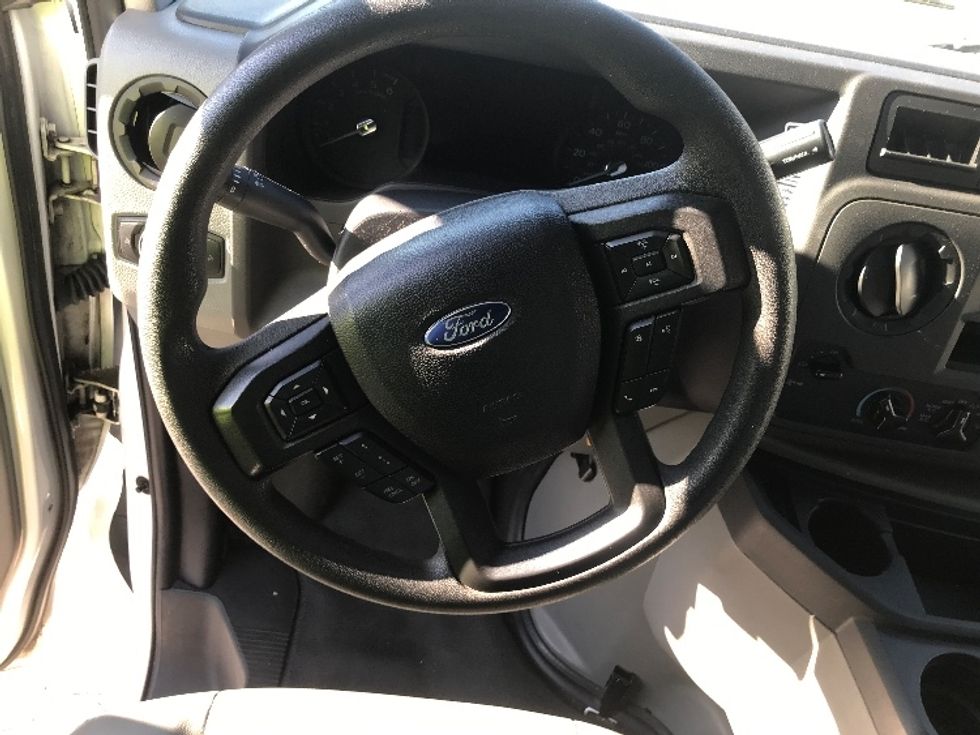 Light Duty Box Truck-Light and Medium Duty Trucks-Ford-2022-E350-Duluth-GA-83,645\n\t\tmiles-$ 40,250 - Image 18