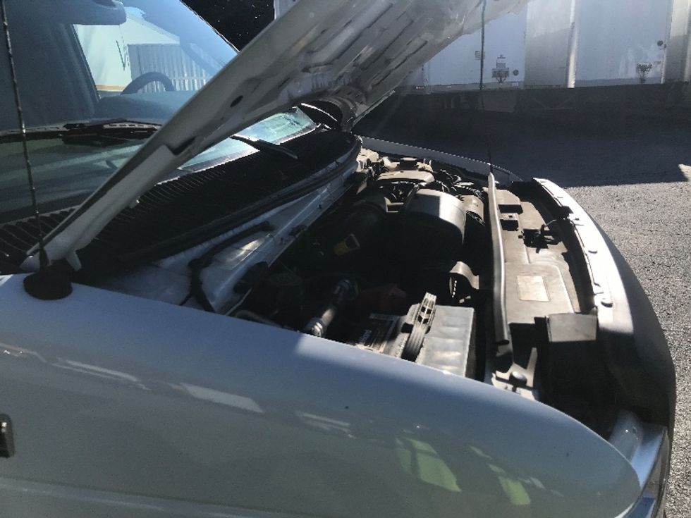 Light Duty Box Truck-Light and Medium Duty Trucks-Ford-2022-E350-Duluth-GA-83,645\n\t\tmiles-$ 40,250 - Image 23