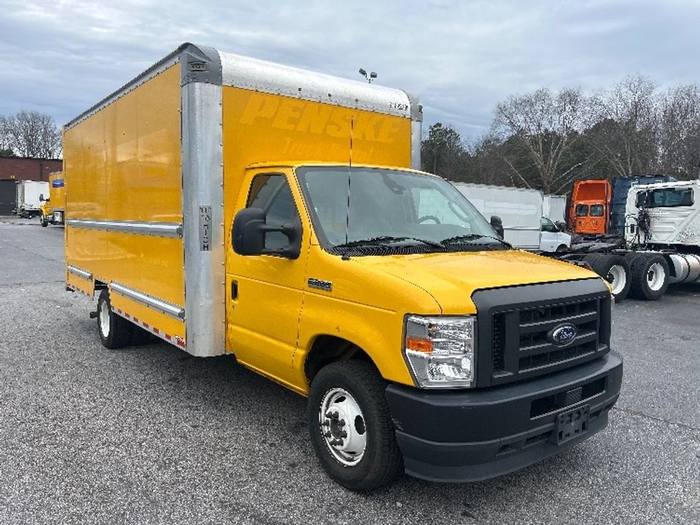 Light Duty Box Truck-Light and Medium Duty Trucks-Ford-2022-E350-Duluth-GA-92,106\n\t\tmiles-$ 30,000 - Image 1