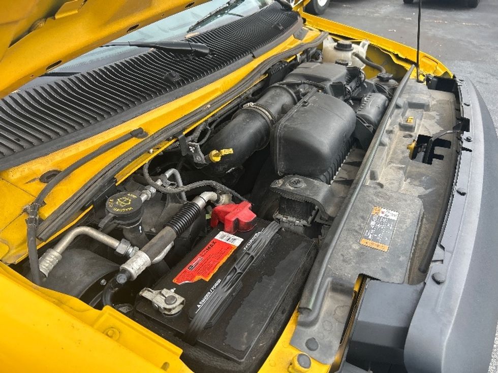 Light Duty Box Truck-Light and Medium Duty Trucks-Ford-2022-E350-Duluth-GA-92,106\n\t\tmiles-$ 30,000 - Image 23