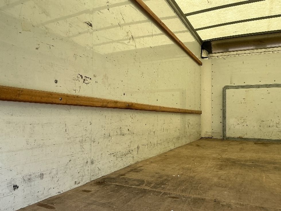 Light Duty Box Truck-Light and Medium Duty Trucks-Ford-2022-E350-Earth City-MO-122,708\n\t\tmiles-$ 24,750 - Image 11