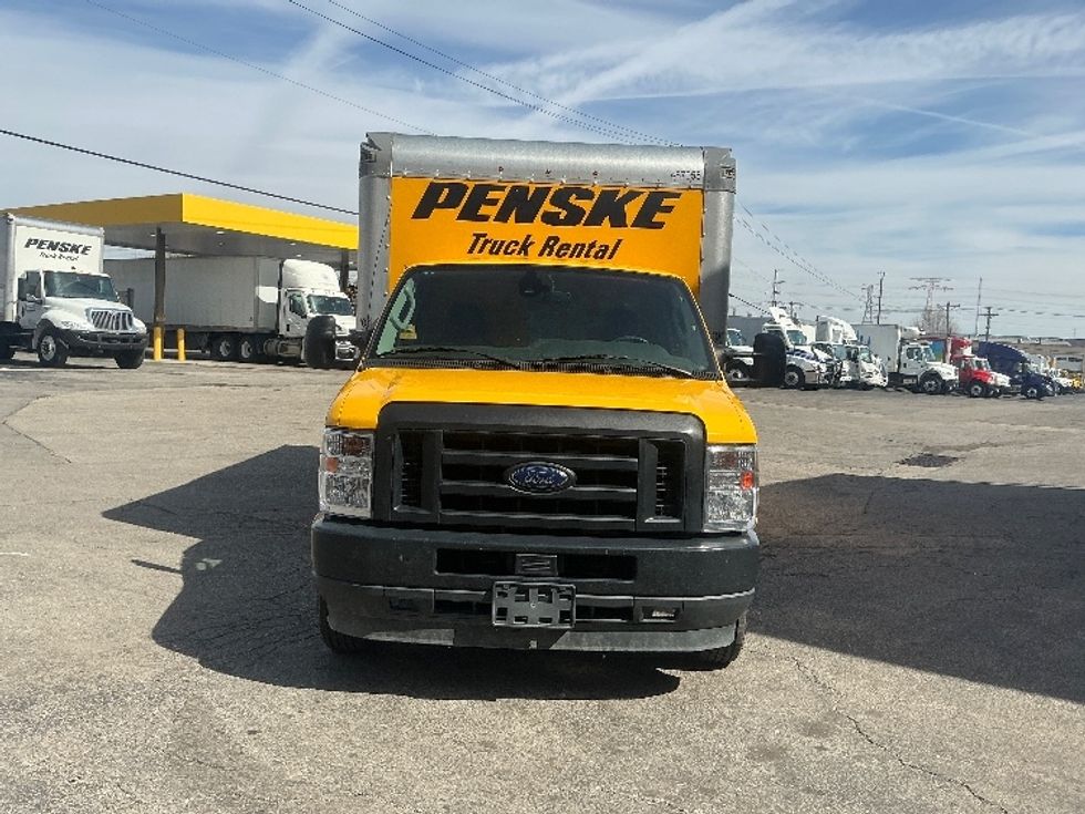 Light Duty Box Truck-Light and Medium Duty Trucks-Ford-2022-E350-Earth City-MO-122,708\n\t\tmiles-$ 24,750 - Image 2