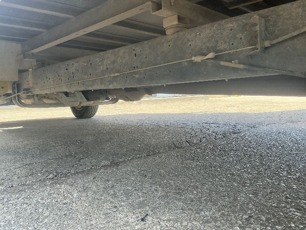 Light Duty Box Truck-Light and Medium Duty Trucks-Ford-2022-E350-Earth City-MO-122,708\n\t\tmiles-$ 24,750 - Image 5