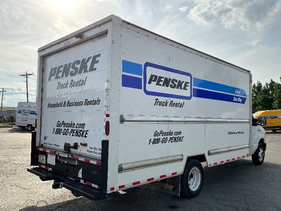 Light Duty Box Truck-Light and Medium Duty Trucks-Ford-2022-E350-Earth City-MO-148,920\n\t\tmiles-$ 23,000 - Image 13