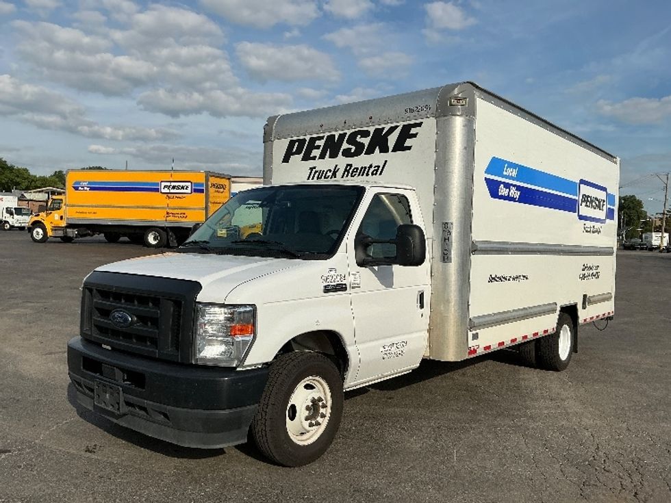Light Duty Box Truck-Light and Medium Duty Trucks-Ford-2022-E350-Earth City-MO-148,920\n\t\tmiles-$ 23,000 - Image 3