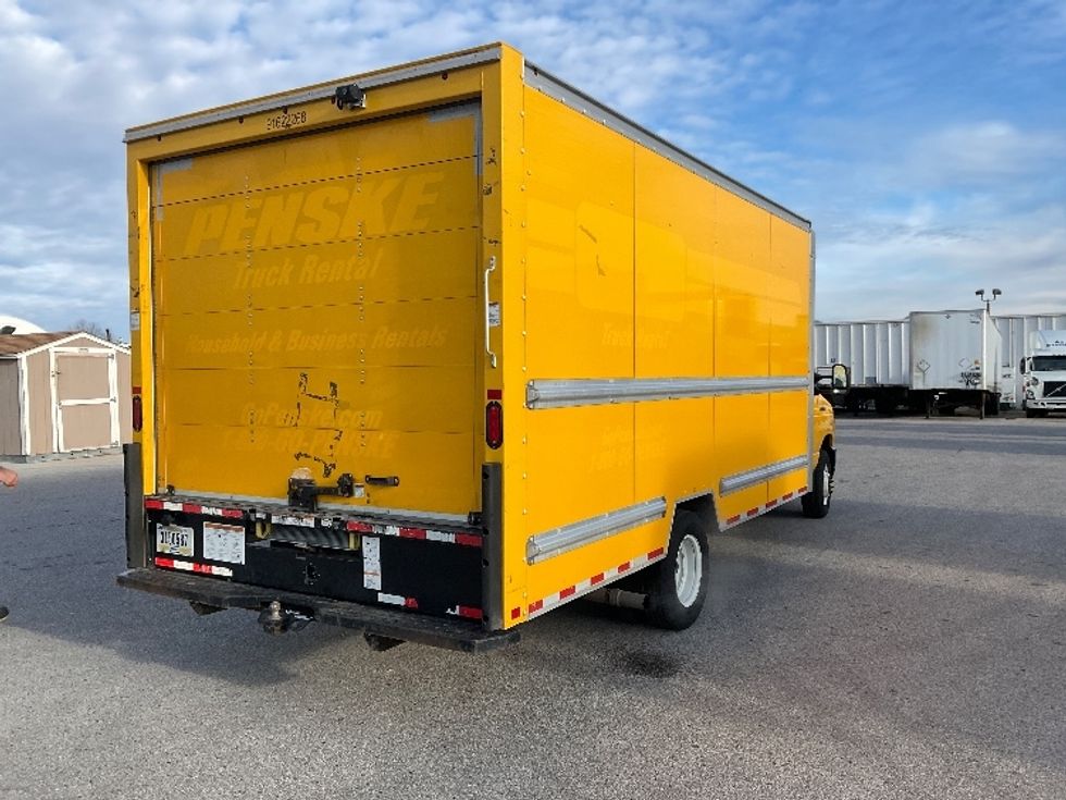 Light Duty Box Truck-Light and Medium Duty Trucks-Ford-2022-E350-Earth City-MO-94,004\n\t\tmiles-$ 28,250 - Image 13