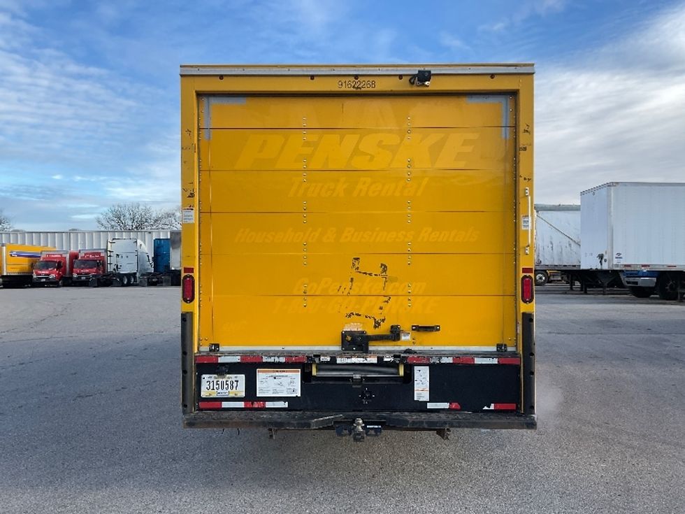 Light Duty Box Truck-Light and Medium Duty Trucks-Ford-2022-E350-Earth City-MO-94,004\n\t\tmiles-$ 28,250 - Image 7