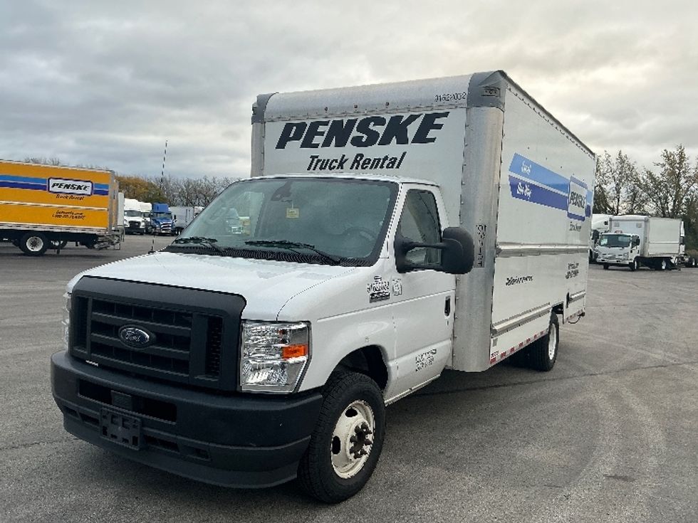 Light Duty Box Truck-Light and Medium Duty Trucks-Ford-2022-E350-East Chicago-IN-101,730\n\t\tmiles-$ 31,500 - Image 3