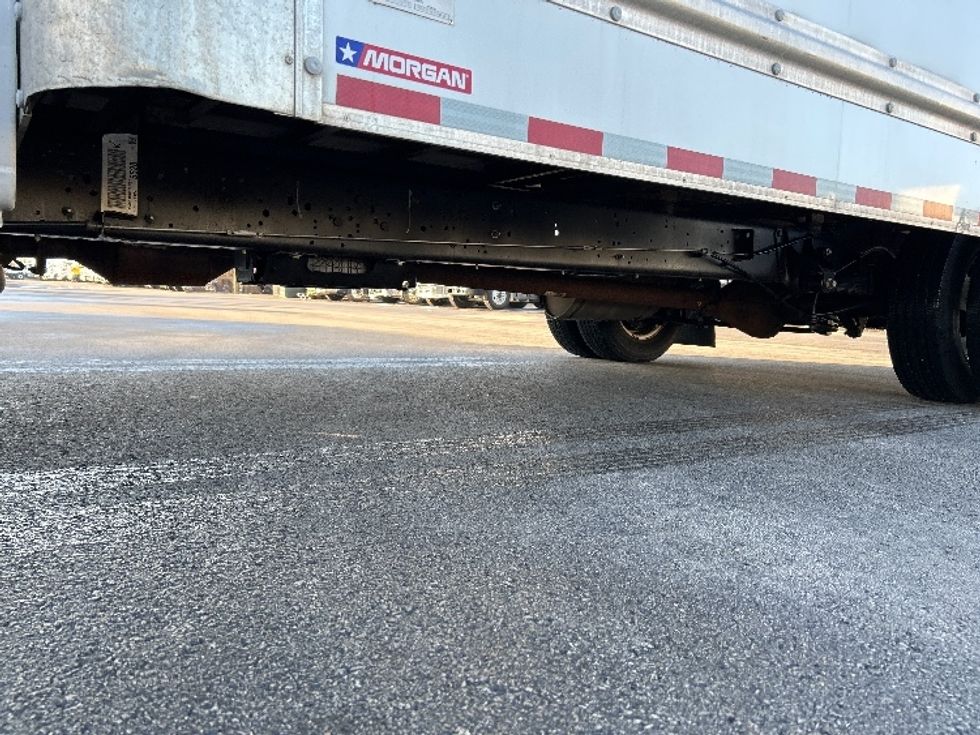 Light Duty Box Truck-Light and Medium Duty Trucks-Ford-2022-E350-East Chicago-IN-102,313\n\t\tmiles-$ 31,000 - Image 5