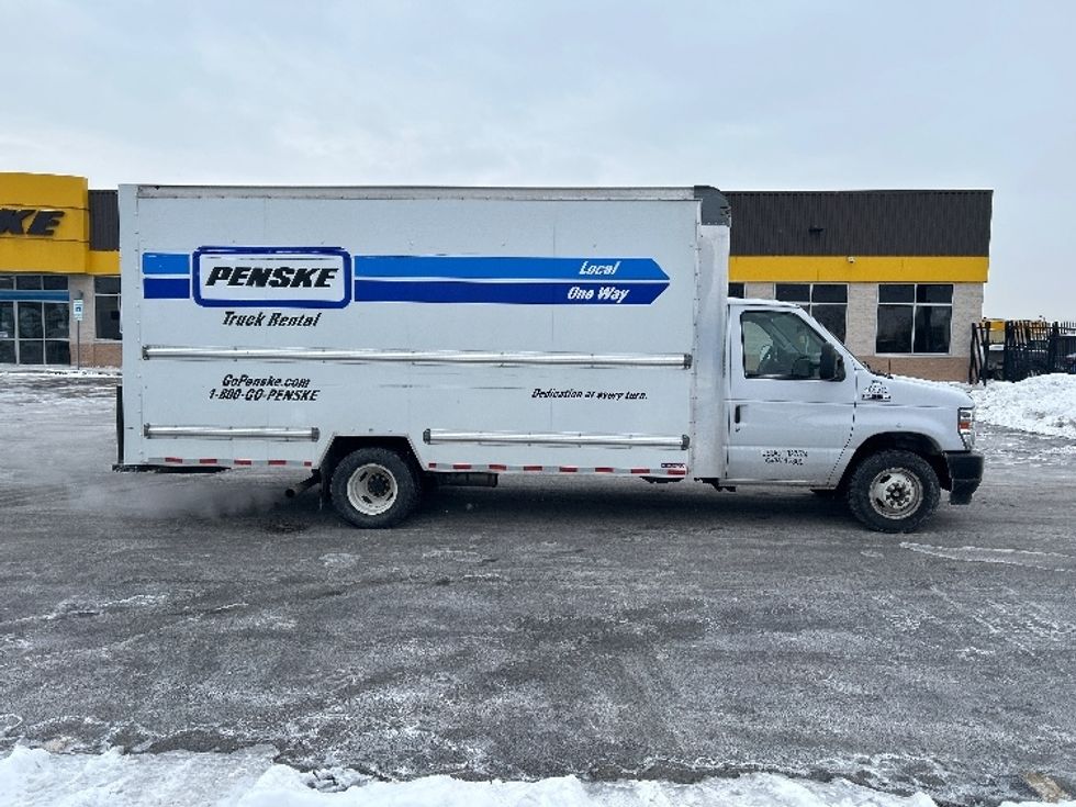 Light Duty Box Truck-Light and Medium Duty Trucks-Ford-2022-E350-East Chicago-IN-109,449\n\t\tmiles-$ 29,750 - Image 14