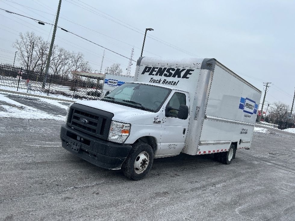 Light Duty Box Truck-Light and Medium Duty Trucks-Ford-2022-E350-East Chicago-IN-109,449\n\t\tmiles-$ 29,750 - Image 3