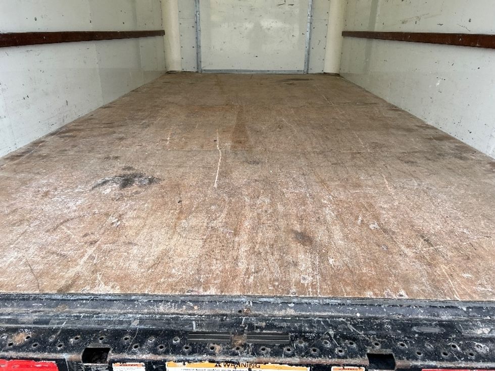 Light Duty Box Truck-Light and Medium Duty Trucks-Ford-2022-E350-East Chicago-IN-109,449\n\t\tmiles-$ 29,750 - Image 9