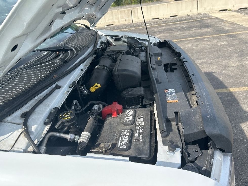 Light Duty Box Truck-Light and Medium Duty Trucks-Ford-2022-E350-East Chicago-IN-56,910\n\t\tmiles-$ 36,250 - Image 21